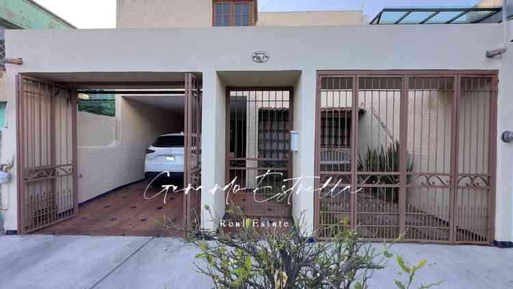 casa en venta calle rossini la estancia zapopan jalisco pT1NN1E